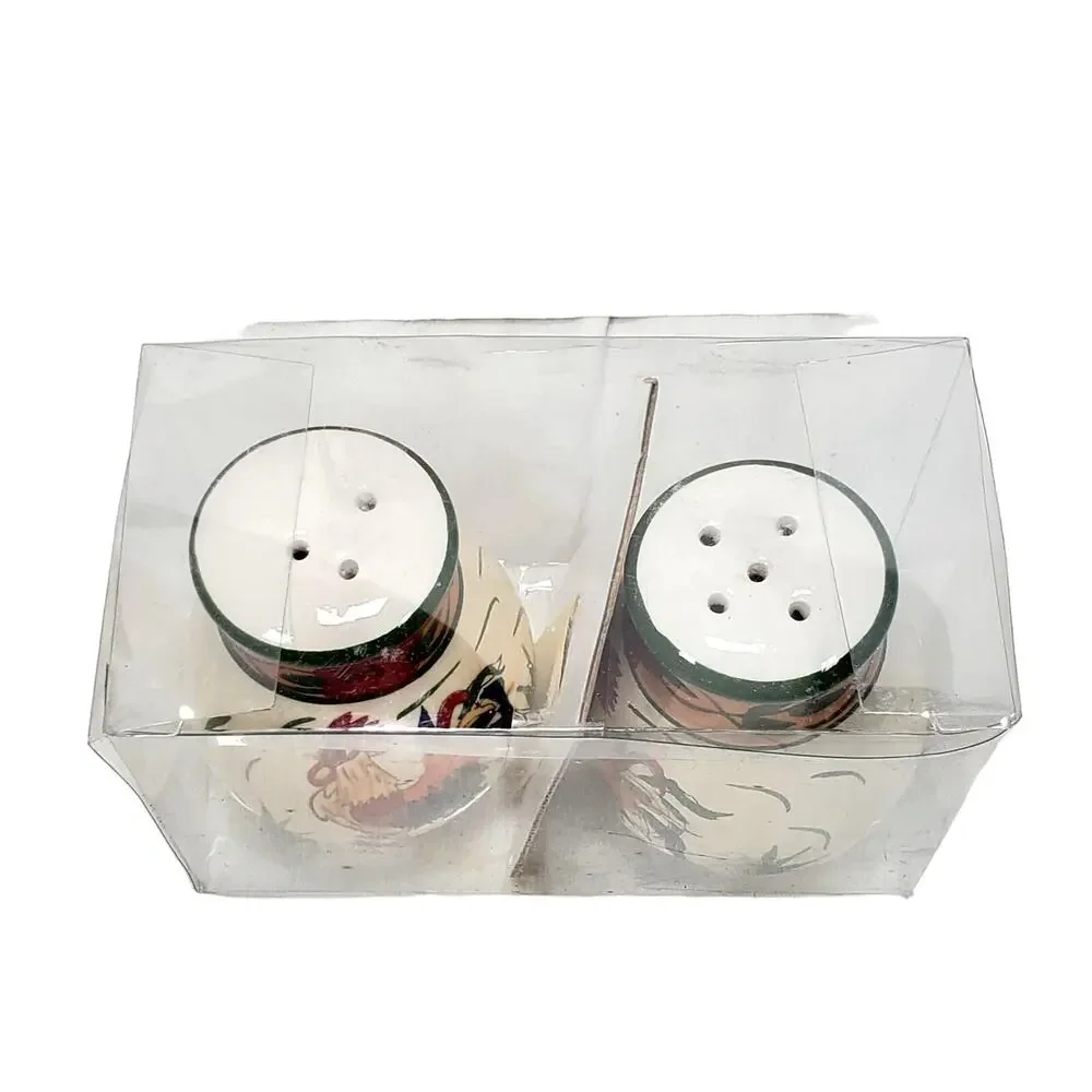 Rooster Salt and Pepper Shaker Set Farm Decor Farmcore Countrycore Animalcore